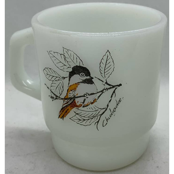 3 VTG Anchor Hocking Fire King Milk Glass Mugs - Picture 2 of 4